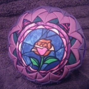 Different sized ornaments.